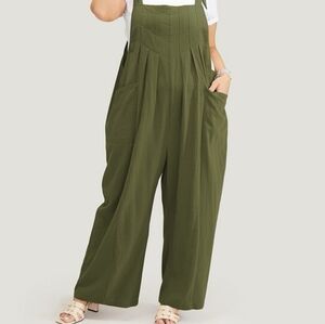 Bloomchic Green Plus Size Jumpsuit With Pockets 14/16 NWT
